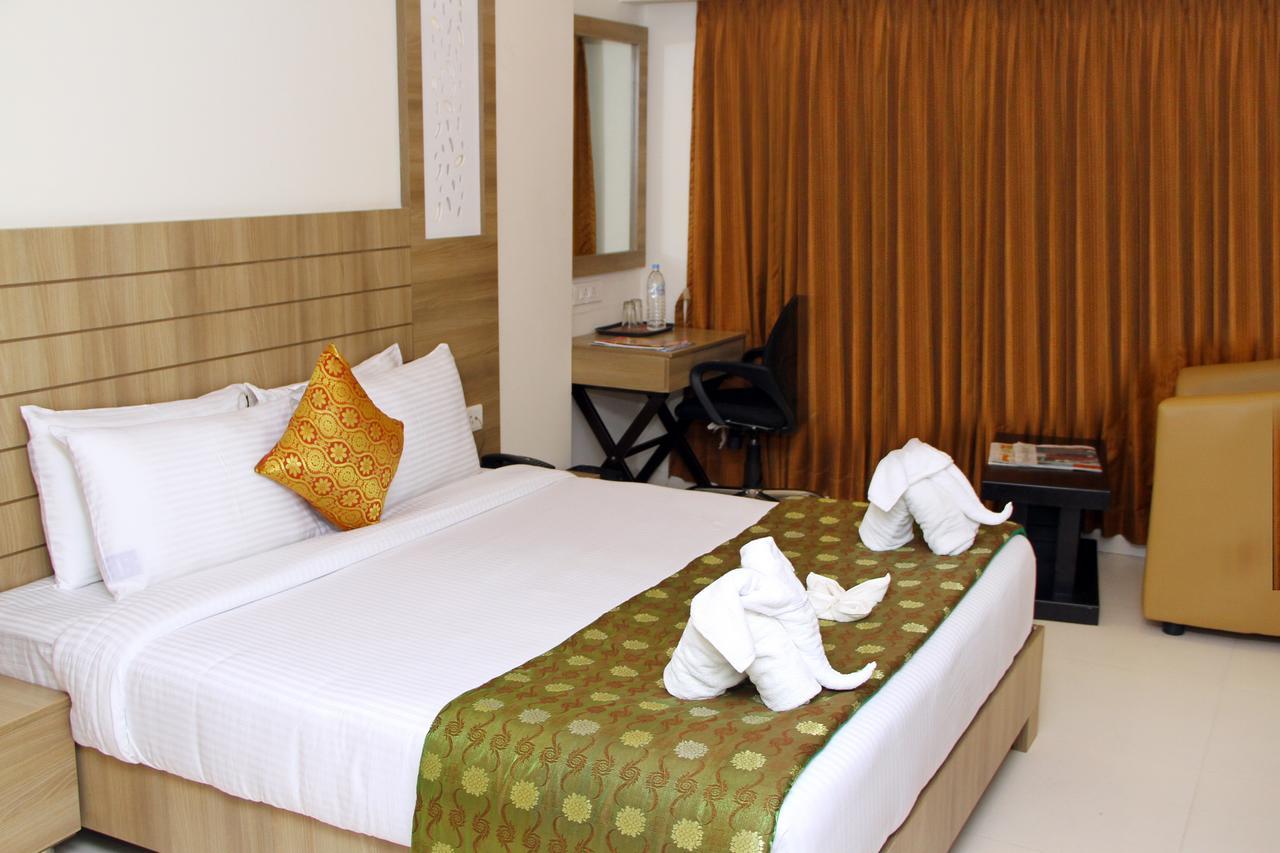 Vinayaga By Poppys ,Kumbakonam Hotel Ngoại thất bức ảnh